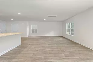 1626 Faircrest Ln, Greensboro, NC 27406 - Photo 7