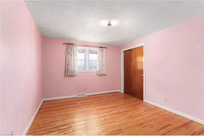 843 Crawford Street, Winston-Salem, NC 27101 - Photo 11