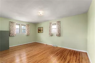 843 Crawford St, Winston-Salem, NC 27101 - Photo 13