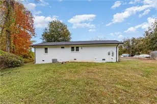 731 Zenna Ln, Reidsville, NC 27320 - Photo 25