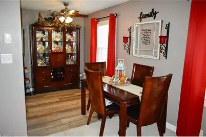 1707 N Main Street #Apt 2, Mount Airy, NC 27030 - Photo 3