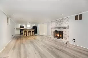 300 Gloucestershire Rd, Winston-Salem, NC 27104 - Photo 27