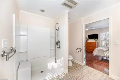 300 Gloucestershire Road, Winston-Salem, NC 27104 - Photo 21