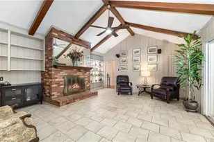 300 Gloucestershire Rd, Winston-Salem, NC 27104 - Photo 11