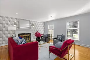 32 Kemp Rd E, Greensboro, NC 27410 - Photo 19