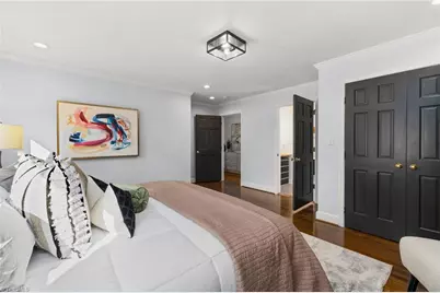 32 Kemp Road E, Greensboro, NC 27410 - Photo 23