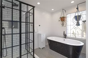 32 Kemp Rd E, Greensboro, NC 27410 - Photo 25