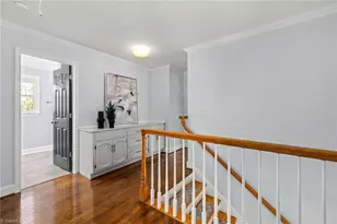 32 Kemp Rd E, Greensboro, NC 27410 - Photo 21