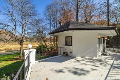 32 Kemp Road E, Greensboro, NC 27410 - Photo 41