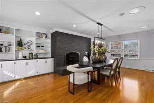 32 Kemp Rd E, Greensboro, NC 27410 - Photo 3