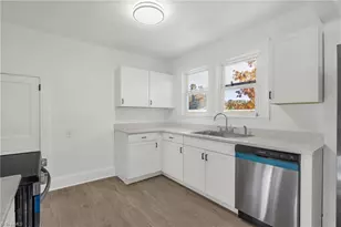 516 S Hamilton St, Eden, NC 27288 - Photo 11