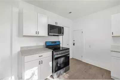 516 S Hamilton Street, Eden, NC 27288 - Photo 7