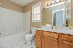 637 Sunset Ridge Ln, Lexington, NC 27295 - Photo 17