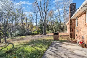 1526 Regency Ct, Burlington, NC 27215 - Photo 27