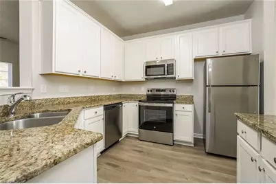 1112 Highstone Drive, Greensboro, NC 27406 - Photo 5