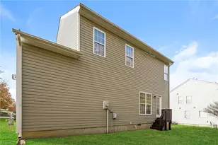 1112 Highstone Dr, Greensboro, NC 27406 - Photo 15