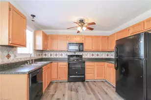 226 Creek Meadow Dr, Lexington, NC 27295 - Photo 5