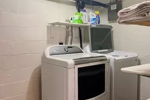 1804 Elkhart Dr, Greensboro, NC 27408 - Photo 33