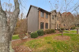 113 Briar Ridge Cir, Winston-Salem, NC 27104 - Photo 3