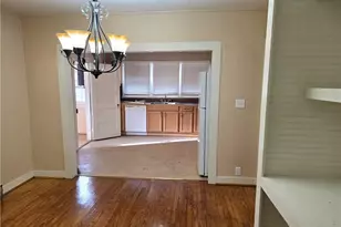 816 Banner St, Mount Airy, NC 27030 - Photo 9