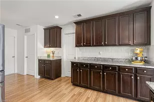 1641 Haddington Point Dr, Kernersville, NC 27284 - Photo 5