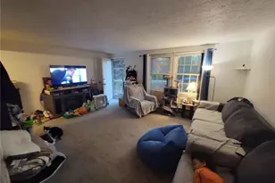 2305 Wilcox Dr, Greensboro, NC 27405 - Photo 5