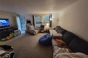 2305 Wilcox Dr, Greensboro, NC 27405 - Photo 7