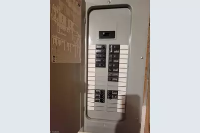 2305 Wilcox Drive, Greensboro, NC 27405 - Photo 11