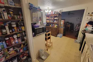 2305 Wilcox Dr, Greensboro, NC 27405 - Photo 29