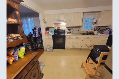 2305 Wilcox Drive, Greensboro, NC 27405 - Photo 35