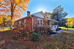 3606 Country Club Rd, Winston-Salem, NC 27104 - Photo 43