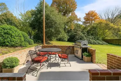 2507 Dumfries Road, Greensboro, NC 27407 - Photo 37