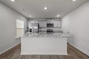 196 Carriage Cv Cir, Mocksville, NC 27028 - Photo 7