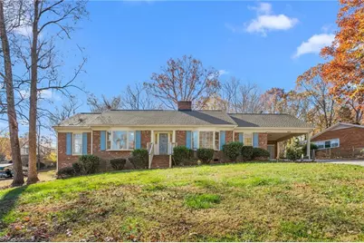 707 Willowmoore Avenue, Thomasville, NC 27360 - Photo 3