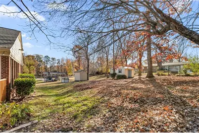 707 Willowmoore Avenue, Thomasville, NC 27360 - Photo 37