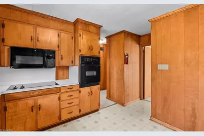 233 Elon Drive, Reidsville, NC 27320 - Photo 15