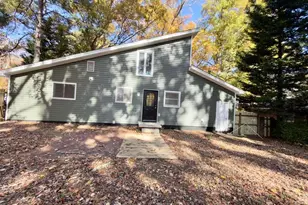 2913 Marthas Pl, Greensboro, NC 27408 - Photo 13