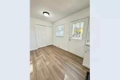 2913 Marthas Place, Greensboro, NC 27408 - Photo 7