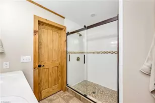 5550 Troutdale Hwy Rd, Troutdale, VA 24378 - Photo 17