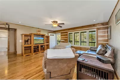 5550 Troutdale Hwy Road, Troutdale, VA 24378 - Photo 7