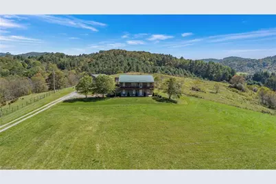 5550 Troutdale Hwy Road, Troutdale, VA 24378 - Photo 33