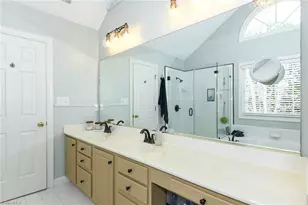 5810 Windhurst Ct, Greensboro, NC 27410 - Photo 21