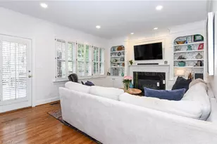 5810 Windhurst Ct, Greensboro, NC 27410 - Photo 5