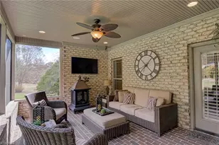 2017 Muirfield Pl, Clemmons, NC 27012 - Photo 15