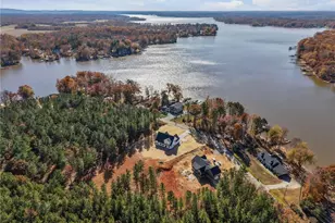 1168 Riverside Dr, Lexington, NC 27292 - Photo 3