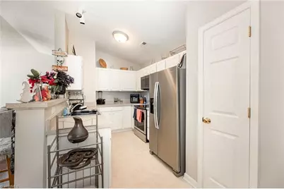 3698 Cotswold Avenue, Greensboro, NC 27410 - Photo 11