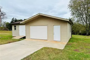 3028 Sparta Rd, North Wilkesboro, NC 28659 - Photo 31