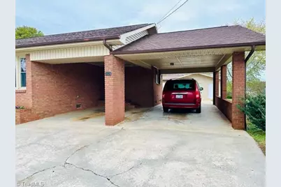 3028 Sparta Road, North Wilkesboro, NC 28659 - Photo 3