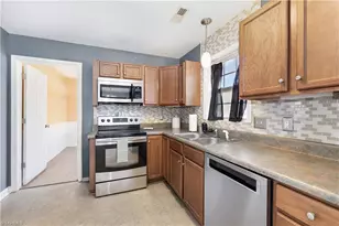 5621 Sycamore Glen Rd, Greensboro, NC 27405 - Photo 11