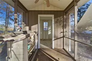 124 Ridgeway Ln, Lexington, NC 27295 - Photo 9